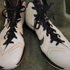 Men's Nike Hyperquickness basketball shoes